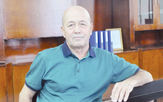 Сахийнинг боғи гуллайди