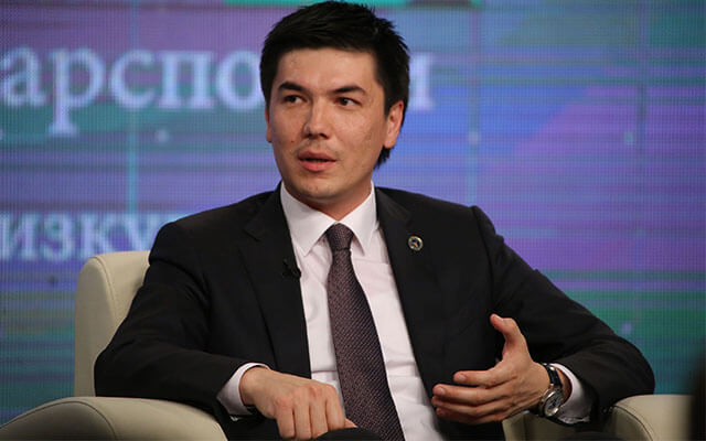 Малакали мураббий кам, аммо бу биргина муаммо эмас