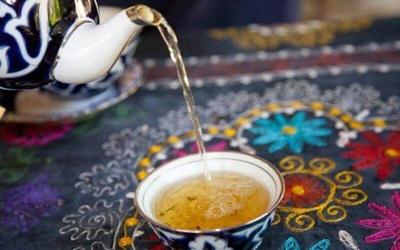 Қайноқ чой қизилўнгач саратонини ривожлантирадими?